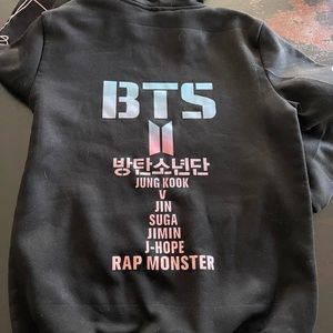 BTS -Size Small , K Pop , Korean Pop Black Hoodie Sweatshirt